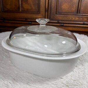 Vintage CorningWare French White Oval 2.5qt Baking Dish with Lid C-225-B